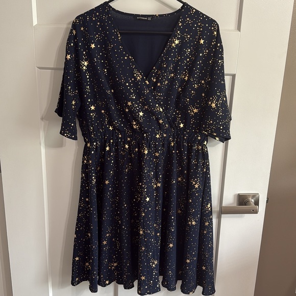 BloomChic V-Neck Flared Short Dress Navy Metallic Gold Stars Women's 12 - Picture 2 of 9